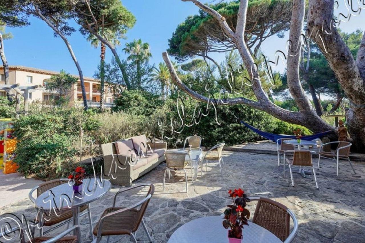 Magnifique Parc De La Presqu'ile Avec Piscine Et Face A Porquerolles ! *