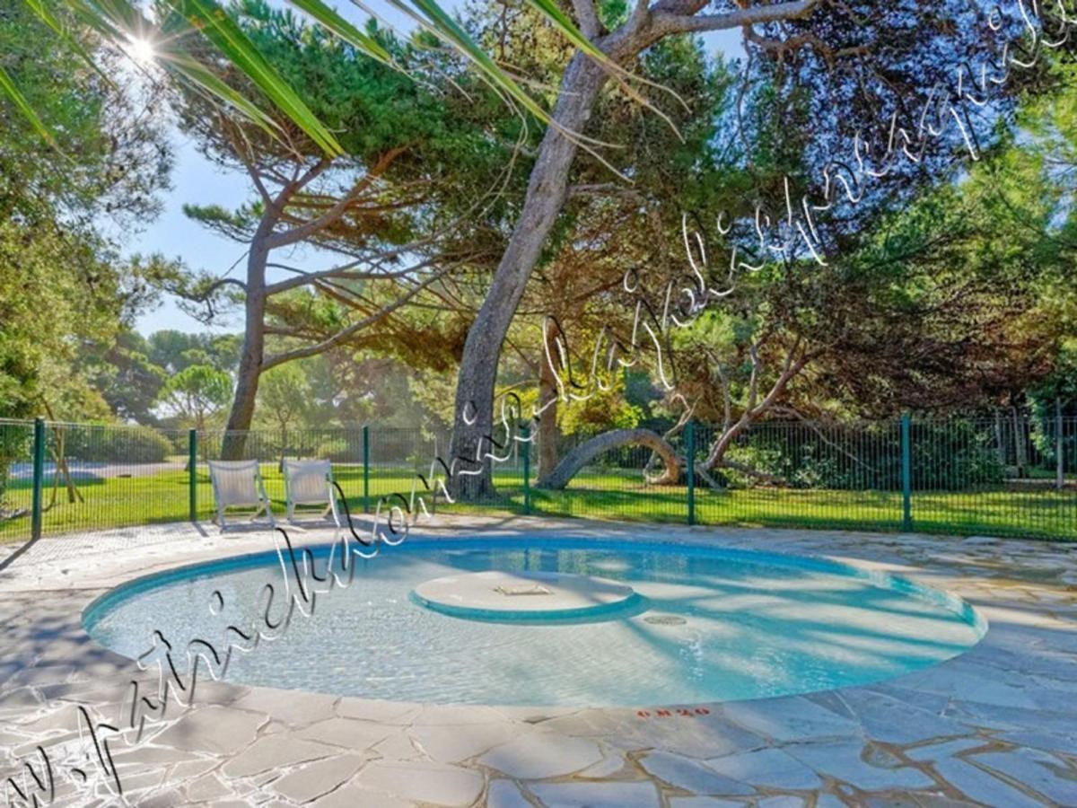 Magnifique Parc De La Presqu'ile Avec Piscine Et Face A Porquerolles ! Hyeres