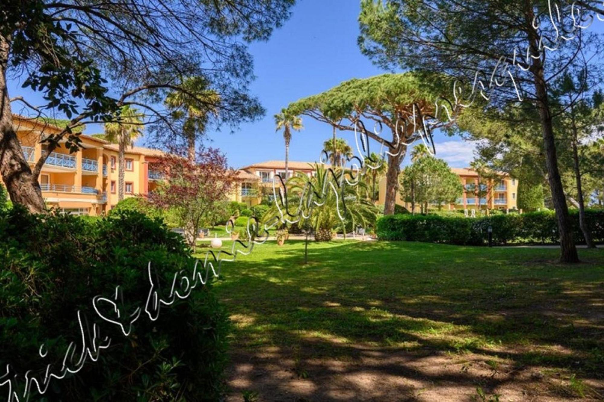 Magnifique Parc De La Presqu'île Avec Piscine Et Face à Porquerolles !