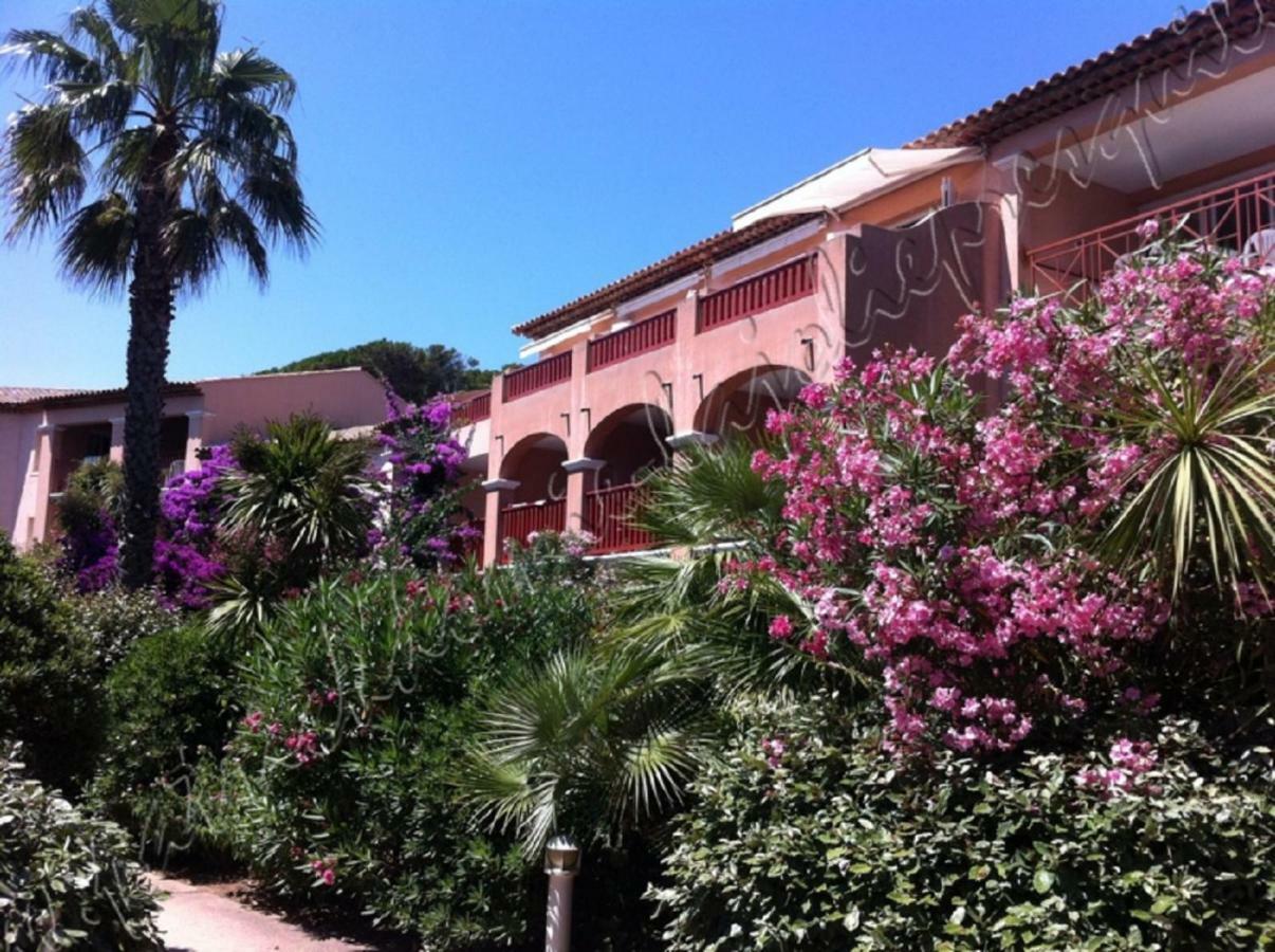 Magnifique Parc De La Presqu'île Avec Piscine Et Face à Porquerolles ! Appartement *